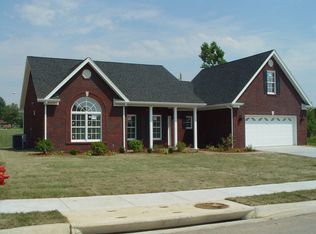 1048 Valhalla Dr, Lawrenceburg, KY 40342