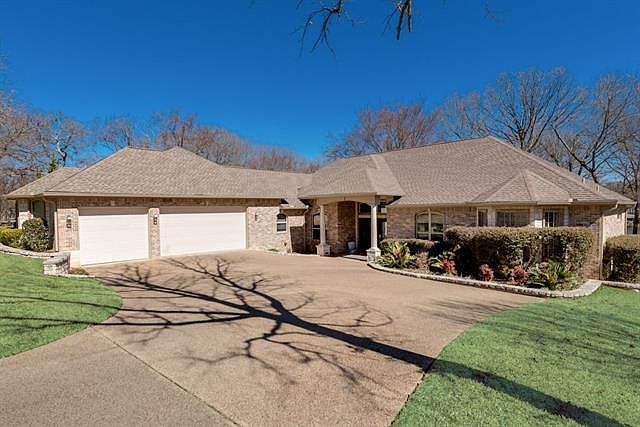 1st image of 152 Stonewall Dr