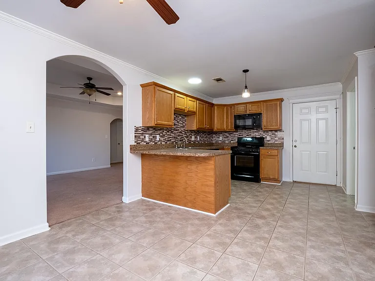 25 Courtfield Dr — Photo 16