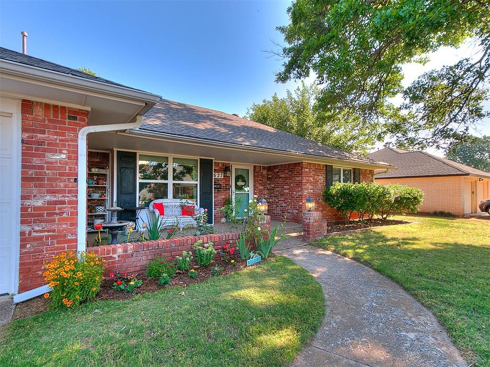 1st image of 2627 Beaurue Dr