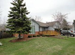 74 Regal Ave #1, Rochester Hills, MI 48307