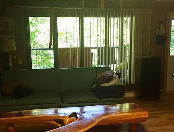 Windows windows everywhere!