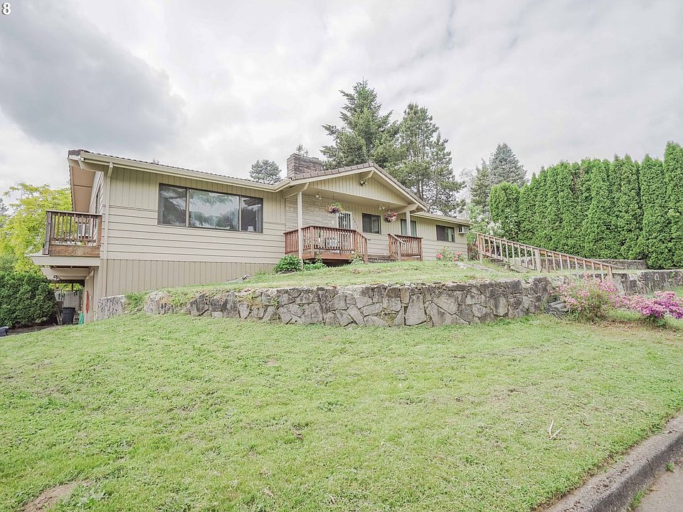 1st image of 4416 NE 28th Ave