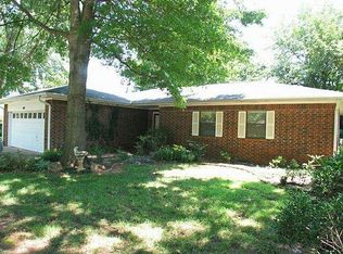 1411 S Surrey Dr, Stillwater, OK 74074