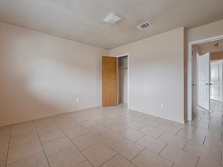 9126 Willow Meadow Dr — Photo 17