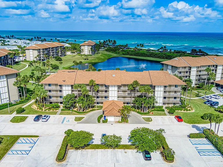 501 S Seas Dr #202 — Photo 41
