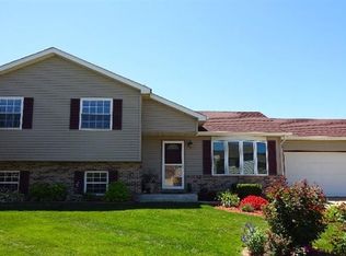 5683 Dove Dale Ave, Portage, IN 46368