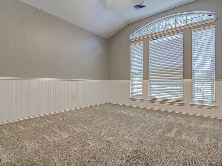 3408 Campanella Dr — Photo 22