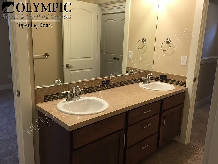 1543 Bellerive Way SE — Photo 12
