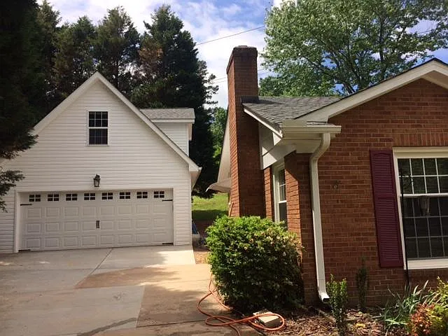 3121 Chancery Pl — Photo 2
