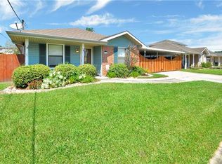 2024 S River Park Dr, Violet, LA 70092