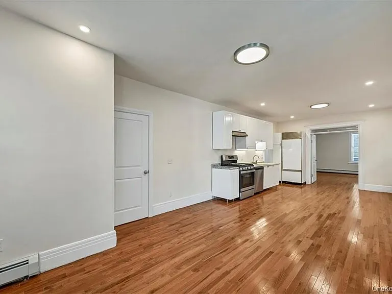 271 Liberty St #1 — Photo 8