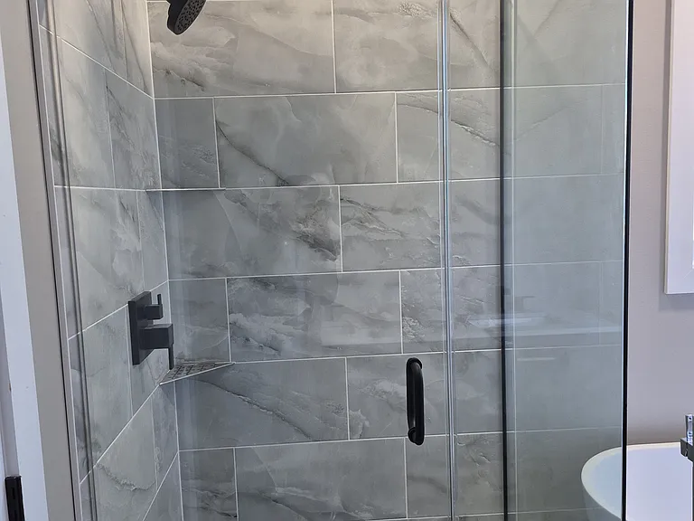 Primary shower