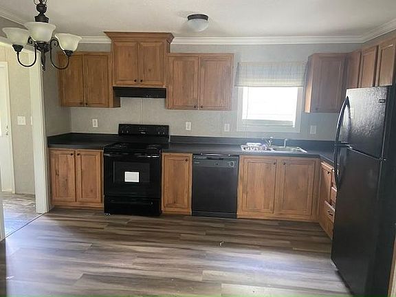 5th image of 9359 Eden Dr #482