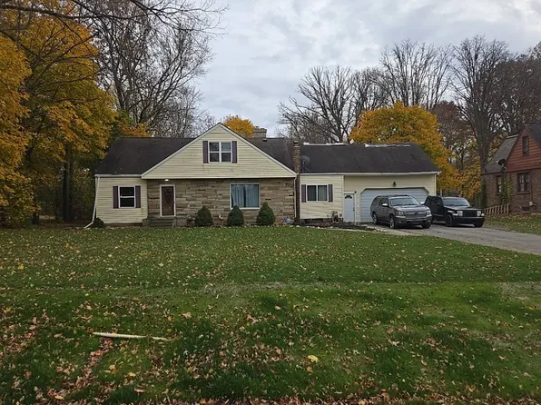 4374 Lapeer Rd, Burton, MI 48509