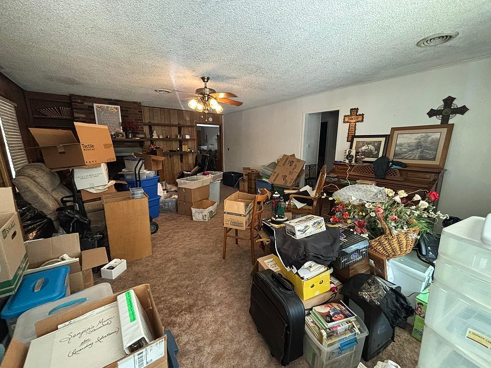 2nd image of 2622 W Cherokee Ave
