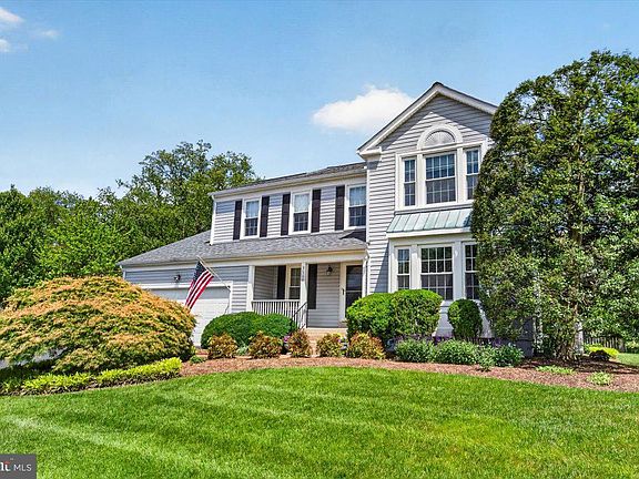 2nd image of 3569 Plum Dale Dr
