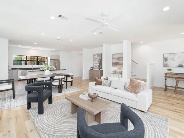 11925 N Hoa Sen Cir, Houston, TX