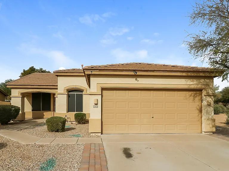 17518 W Hope Dr — Photo 1