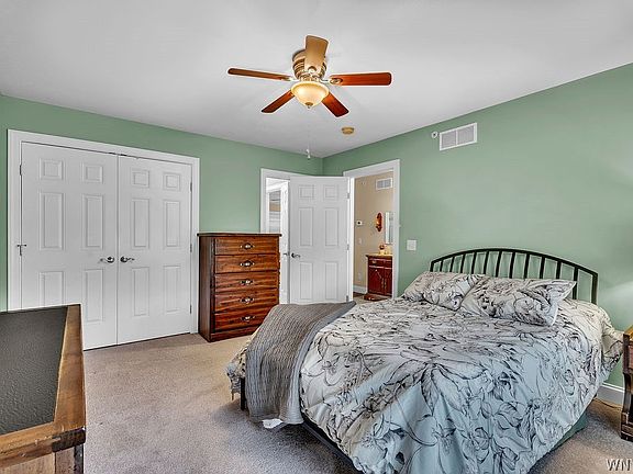 3rd image of 4740 Parker Rd Unit 20