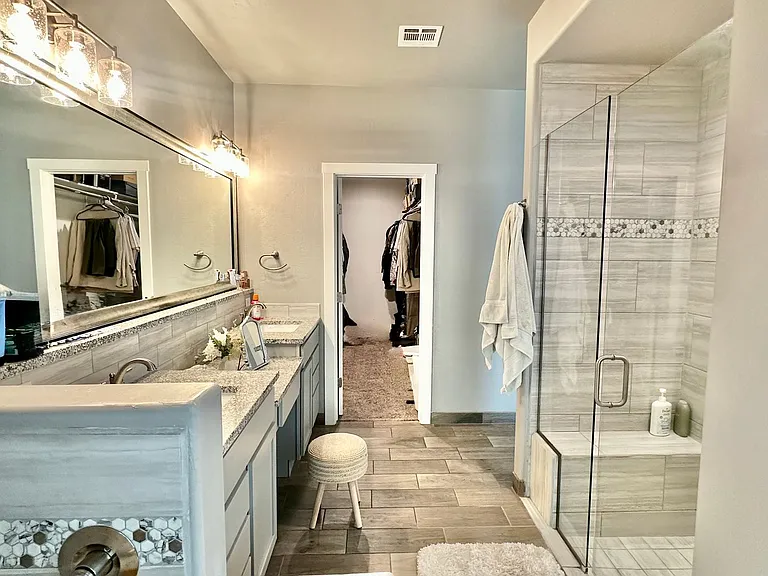 1077 El Nido Dr — Photo 11