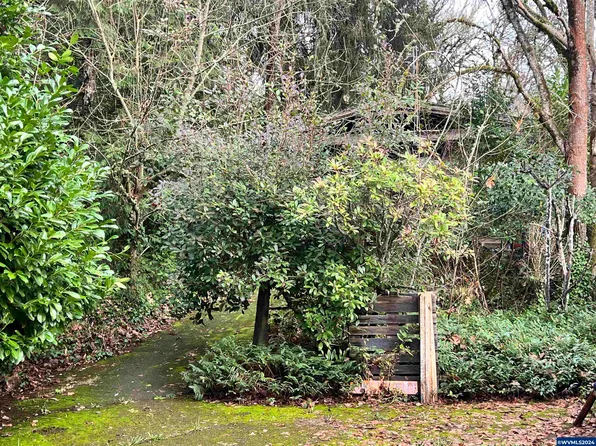 1405 SW Brooklane Dr, Corvallis, OR 97333