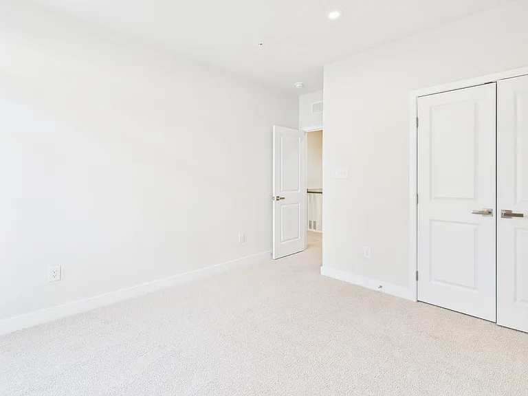 8029 Lake Laurel Ln #A — Photo 16