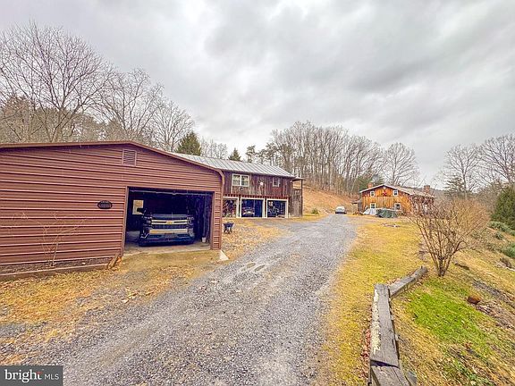4th image of 12522 Bakers Hollow Rd