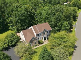 8000 Pinnacle Ridge Dr, Manassas, VA 20112