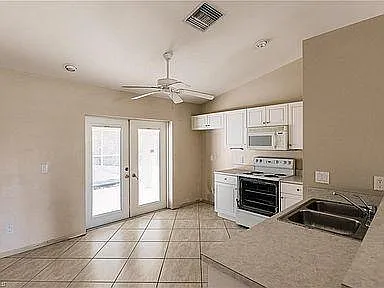 3035 Chiquita Blvd S — Photo 6