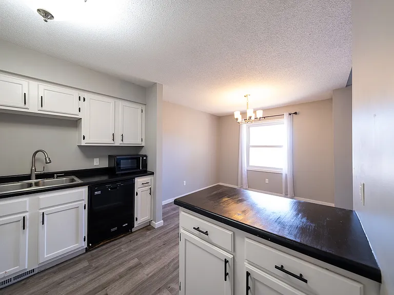 4108 S Meadowlark Rd — Photo 9