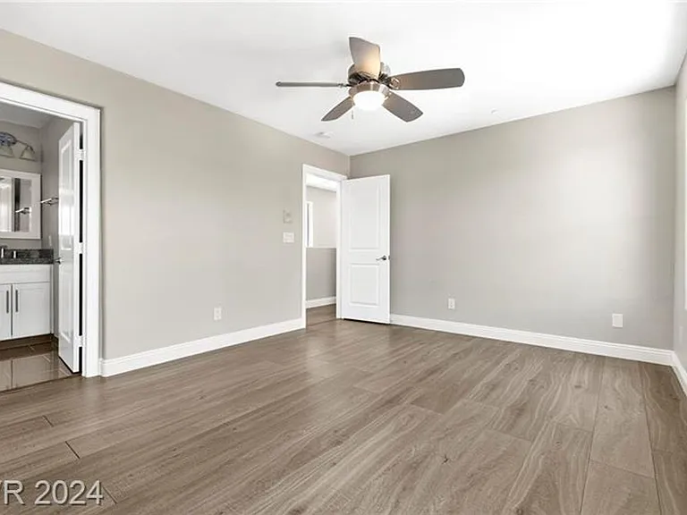 8937 Jennifer Anne Ave — Photo 16