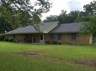 6128 N Greensburg Rd, Summit, MS 39666