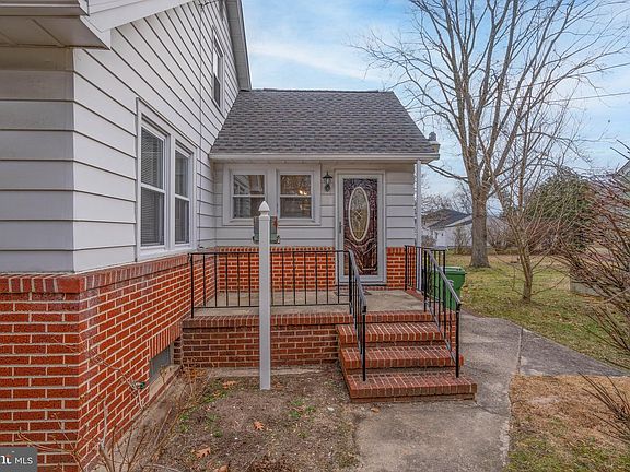 4th image of 2700 Delsea Dr