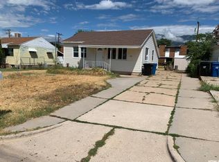 4828 S Ridgeline Dr, Washington Terrace, UT 84405