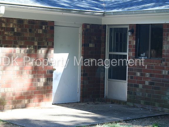 3rd image of 101 Heritage Dr
