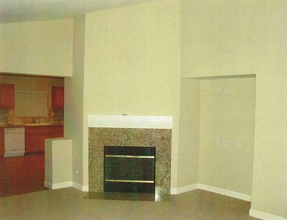 3rd image of 13315 Thornwood Ct