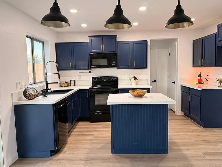 4614 W Juniper Ave — Photo 5
