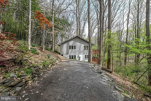 1328 Potomac School Rd Photo 1
