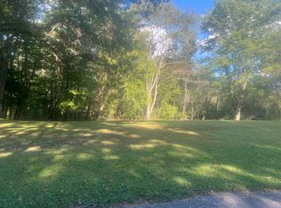 Maple Dr, Rupert, WV 25984