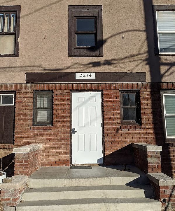 1st image of 2214 D St APT 1