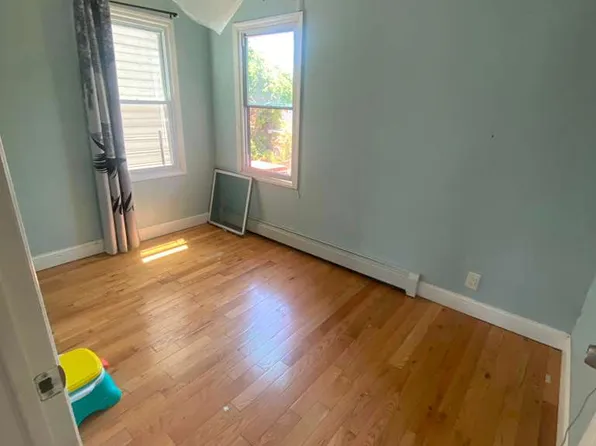198 Shepherd Ave Floor 2, Brooklyn, NY 11208