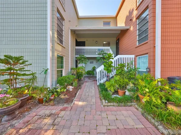 2424 W Tampa Bay Blvd APT I202, Tampa, FL 33607