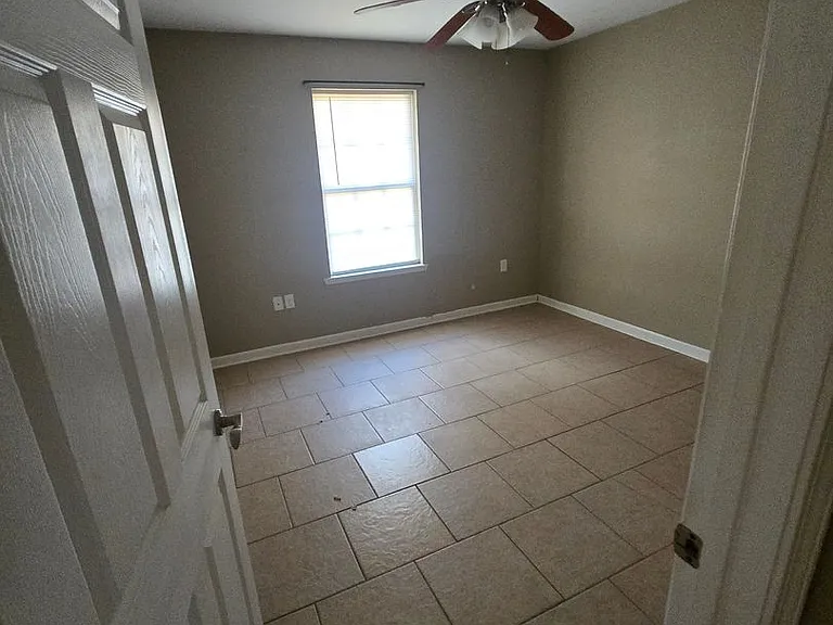128 Herman Ln — Photo 8