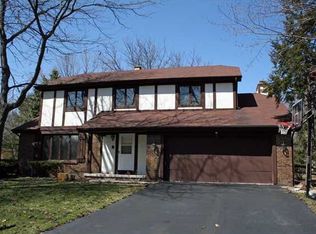 2419 Cheshire Woods Rd, Toledo, OH