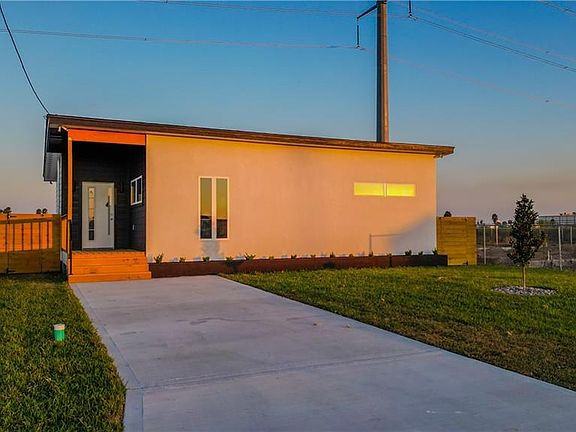 2nd image of 2802 Dishoso Ave