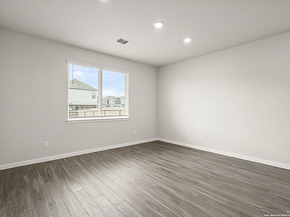 5th image of 10122 Carnelian Cove
