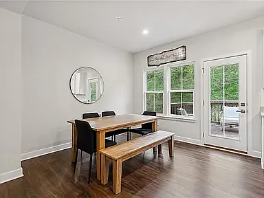 135 Moyer Hill Dr — Photo 10