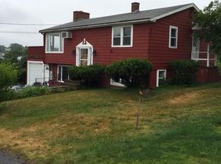 10 Capeview Rd, Ipswich, MA 01938