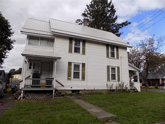 3rd image of 44 Avon St